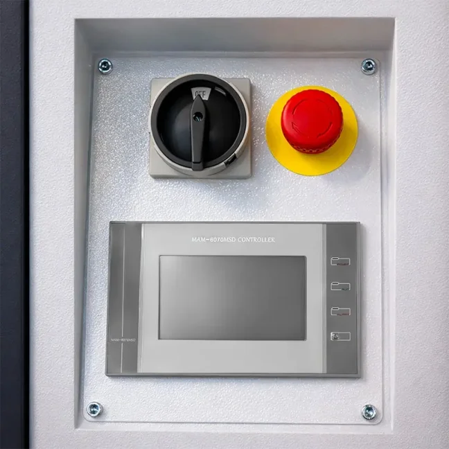 Šroubový kompresor LUFT 1000  – 10 BAR – 950 l/min. 7,5 kW, FR.měnič