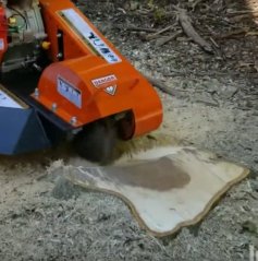 Pařezová fréza benzínová 13,5 hp, 420 cm3, hloubka frézování 23 cm