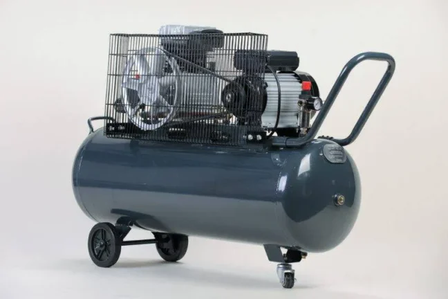 Pístový olejový kompresor JAGER GERMAN, 2,2 kW, 350l/min, 100l, 10bar, 230V