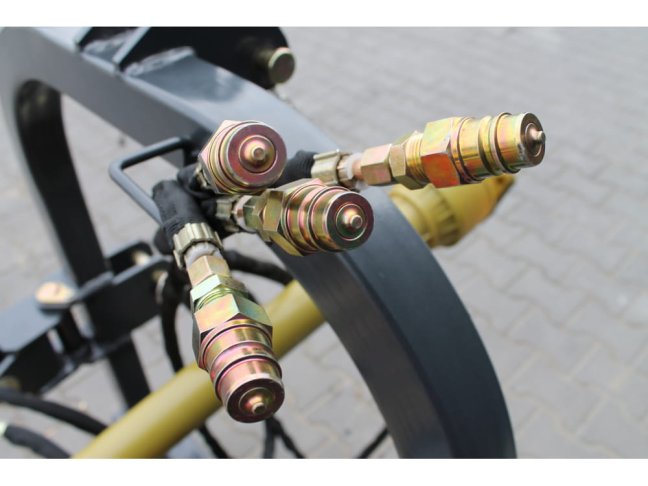 Pařezová fréza STILER SG 24 - kloubová hřídel za traktor, hydraulika