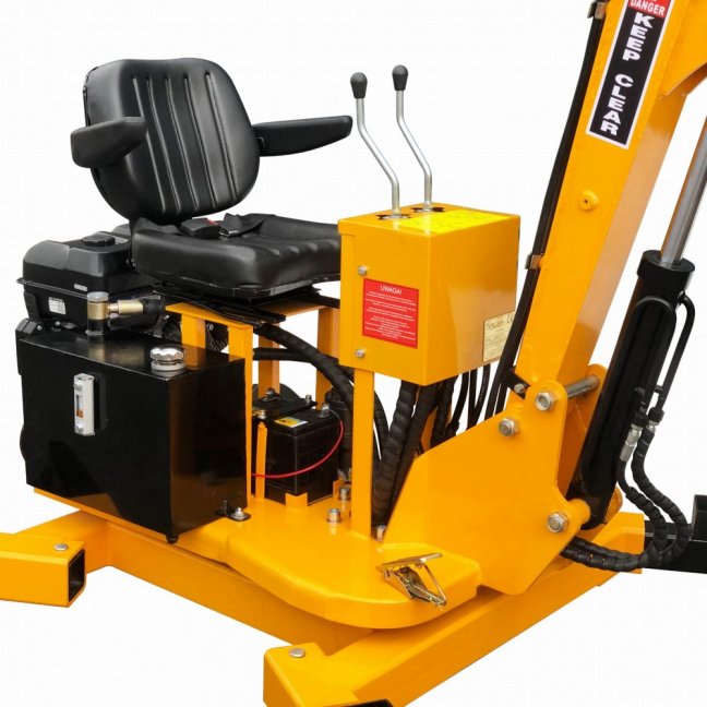 Bagr STILER diesel, 13,5 HP, 360° otočné rameno